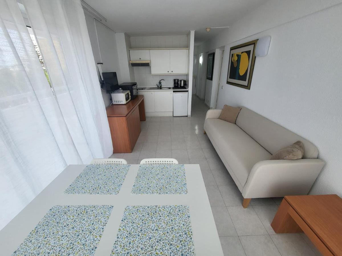 Cozy Apartment Near The Beach Playa de las Americas  Exterior photo