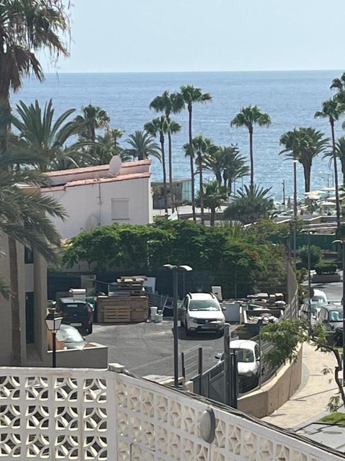 Cozy Apartment Near The Beach Playa de las Americas  Exterior photo